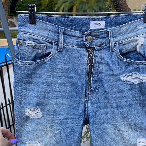 High Rise Jeans - Picture 2 of 6